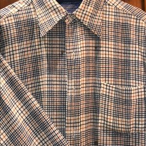 Pendleton Men’s Wool Plaid Long Sleeve Botton Down